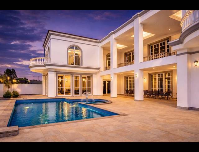 5 BEDROOM PROPERTY TO RENT IN WATERKLOOF RIDGE